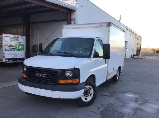 Used 2013 10 ' Box Truck for sale