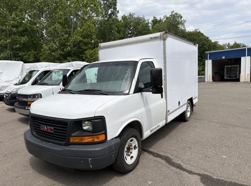 Used 2012 10 ' Box Truck for sale