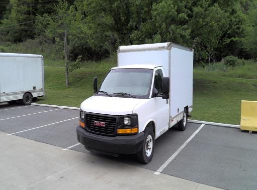 Used 2013 10 ' Box Truck for sale