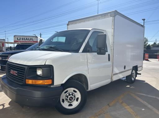 Used 2013 10 ' Box Truck for sale