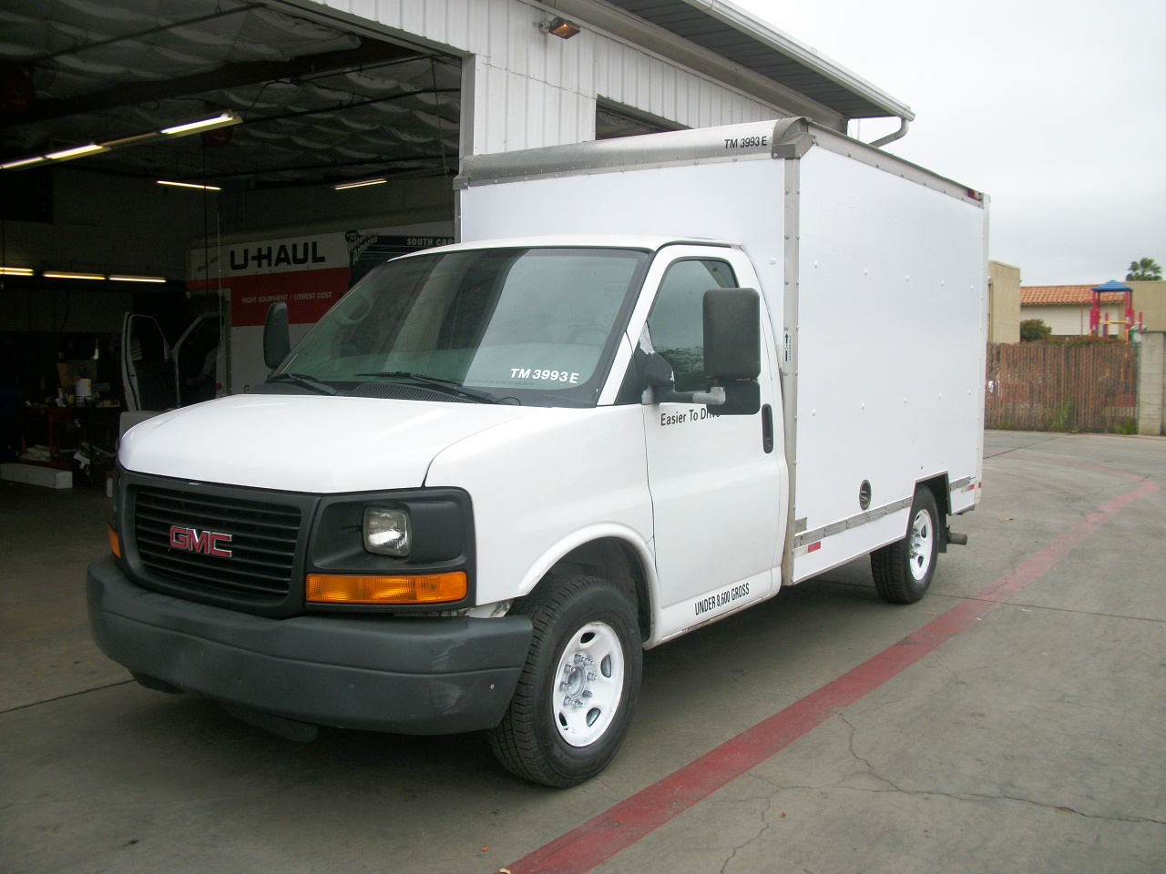 Used 2013 10 ' Box Truck for sale