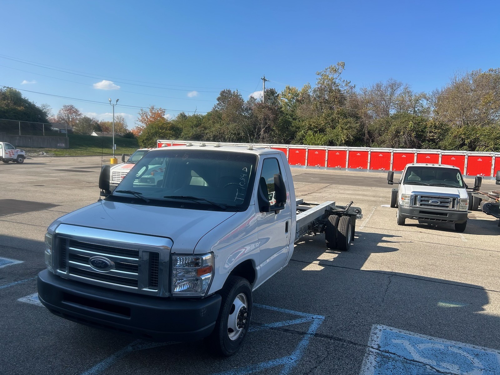 Used 2011 20 ' Cab and Chassis for sale