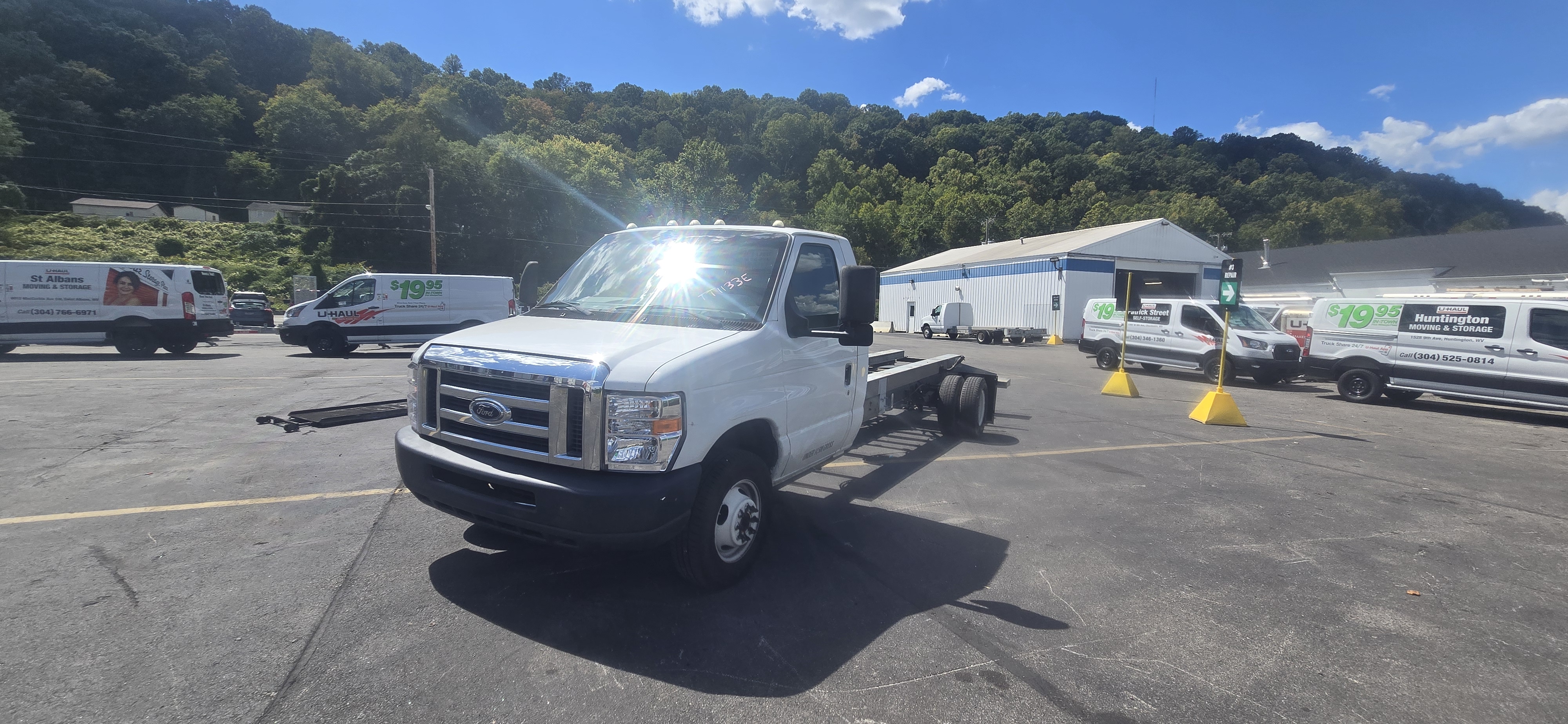 Used 2012 20 ' Cab and Chassis for sale