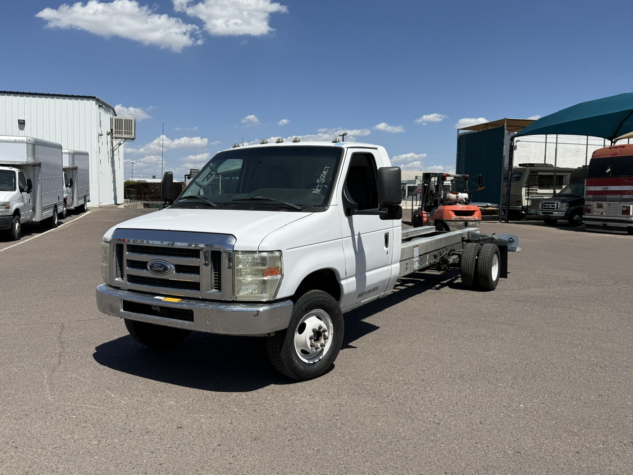 Used 2012 20 ' Cab and Chassis for sale