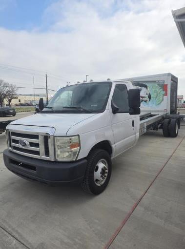 Used 2011 20 ' Cab and Chassis for sale