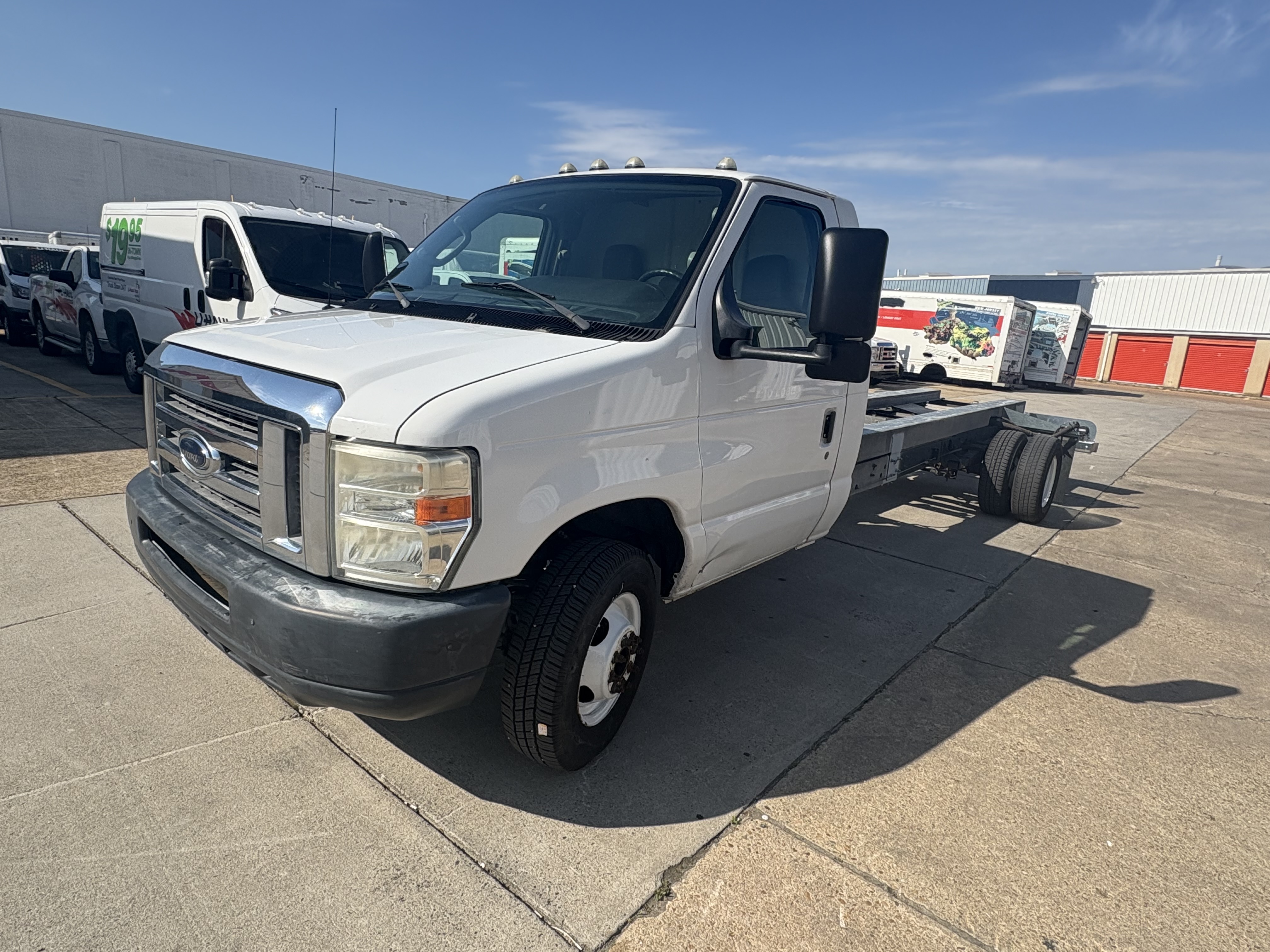 Used 2012 20 ' Cab and Chassis for sale