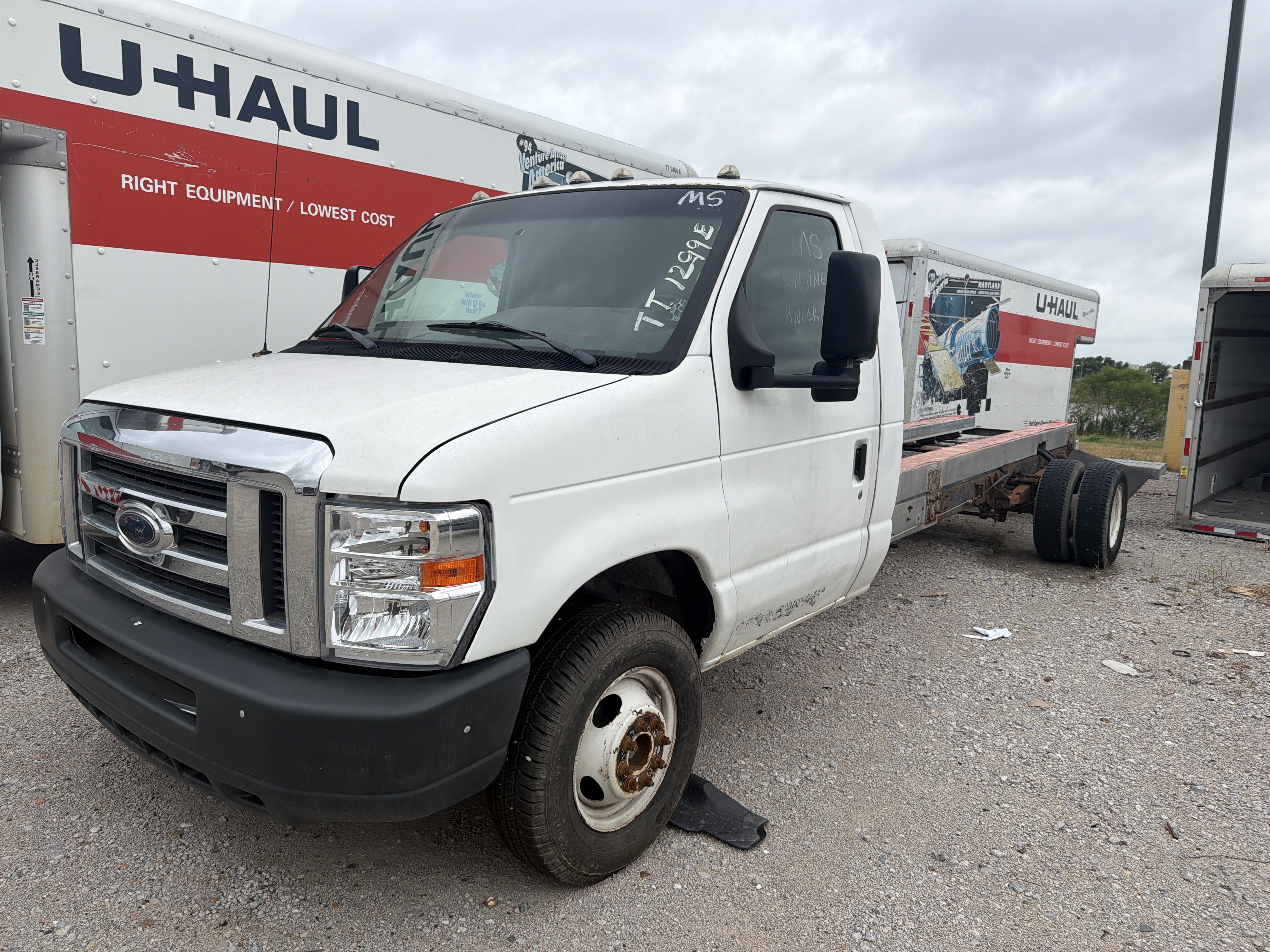 Used 2012 20 ' Cab and Chassis for sale