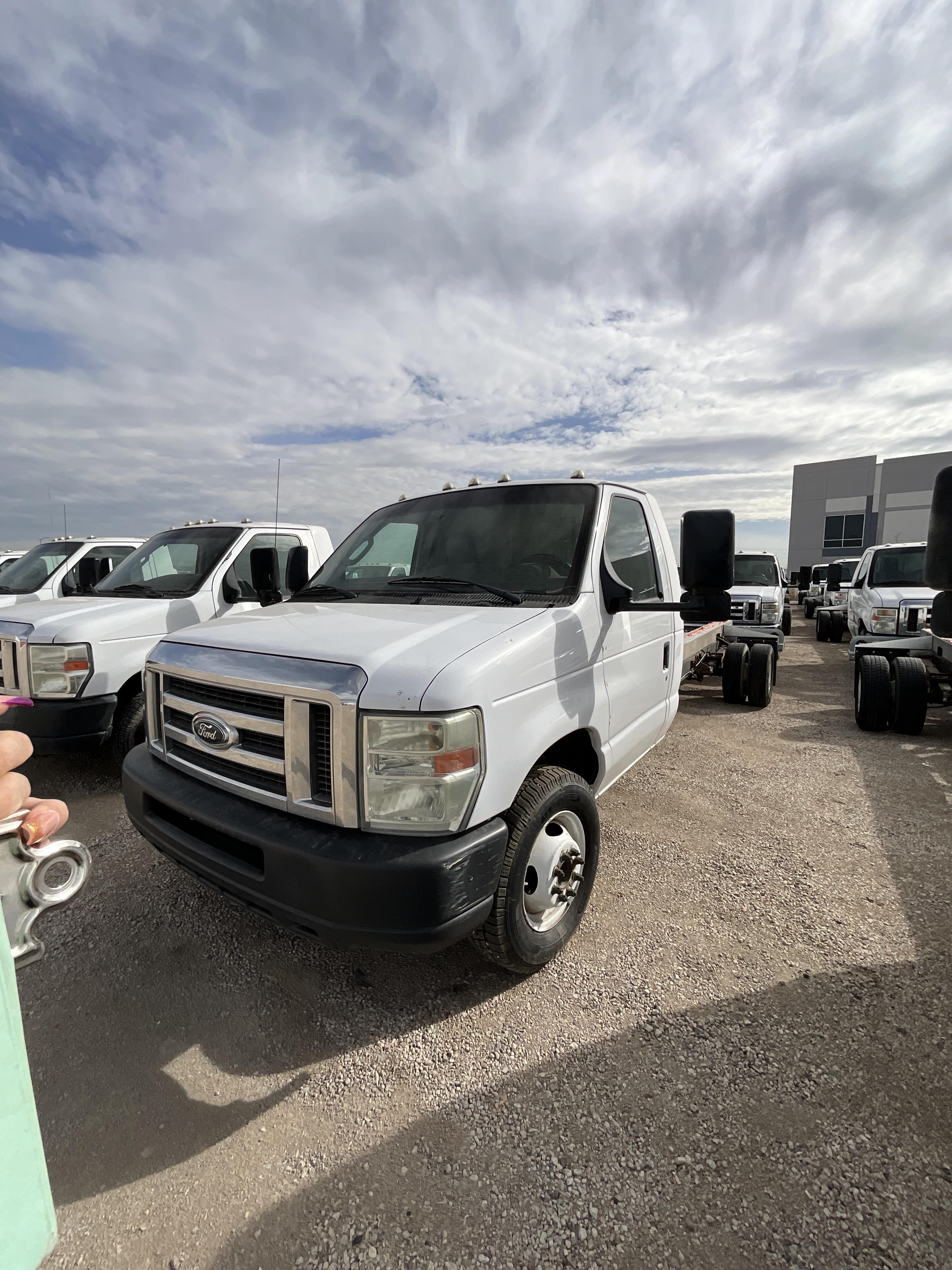 Used 2011 20 ' Cab and Chassis for sale