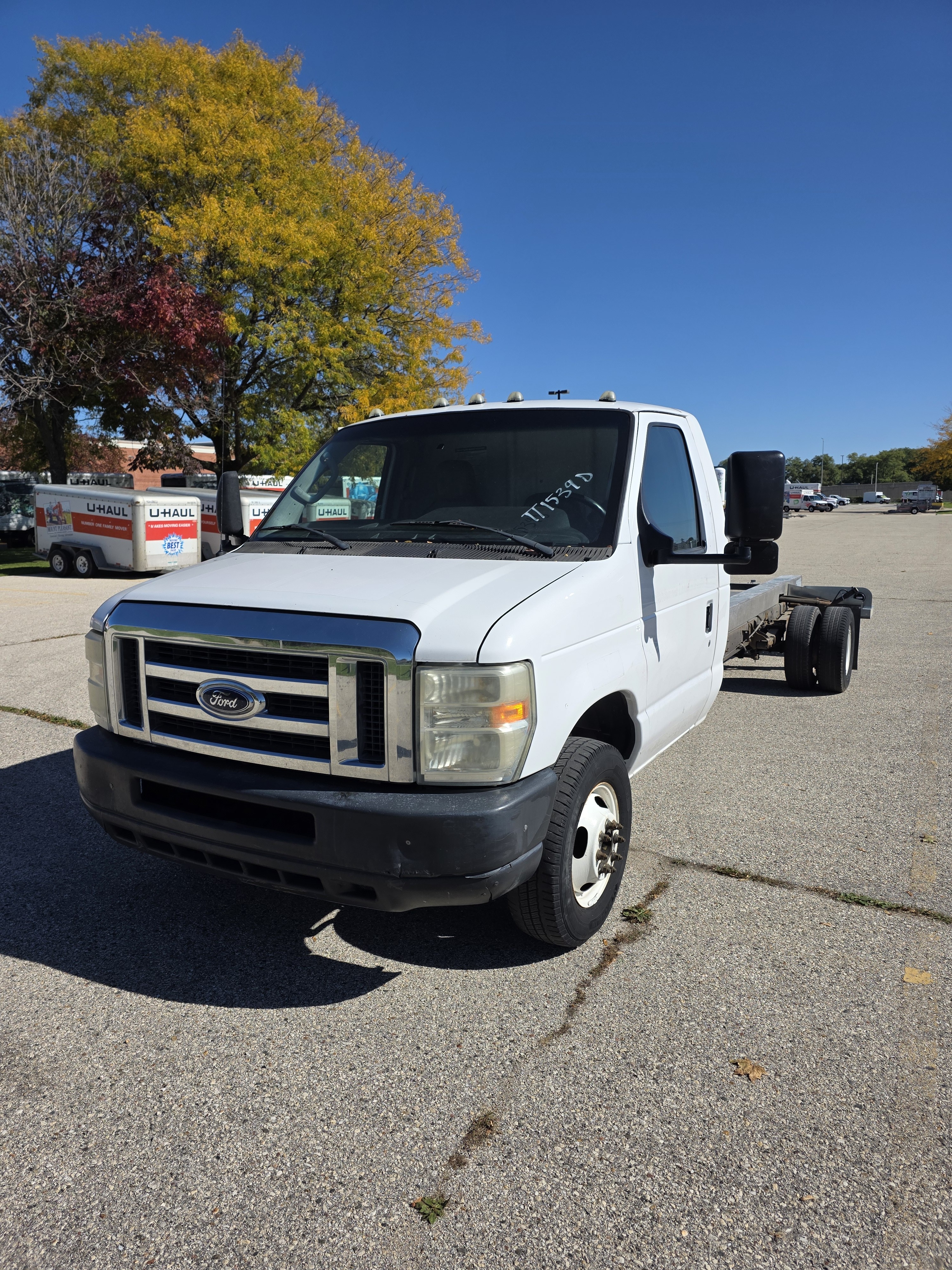 Used 2011 20 ' Cab and Chassis for sale