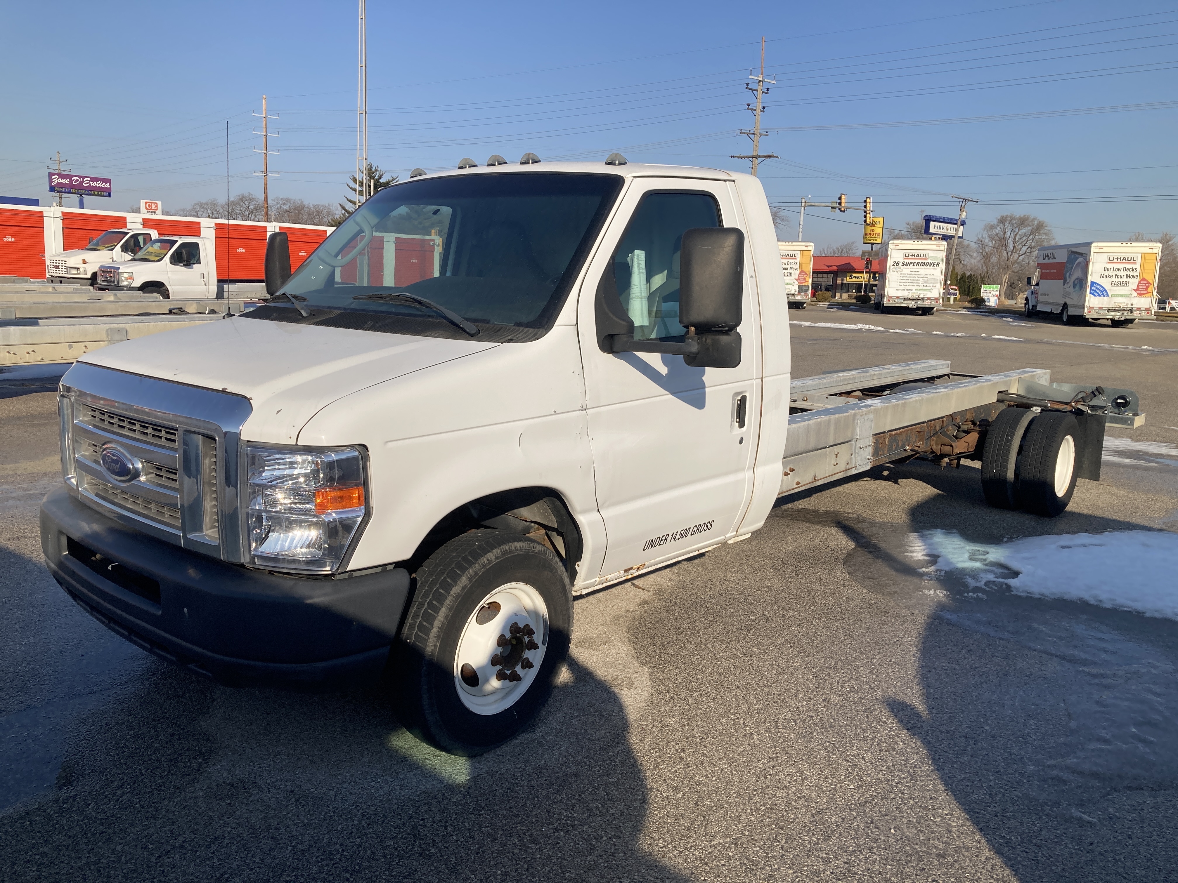 Used 2011 20 ' Cab and Chassis for sale