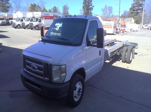 Used 2011 20 ' Cab and Chassis for sale