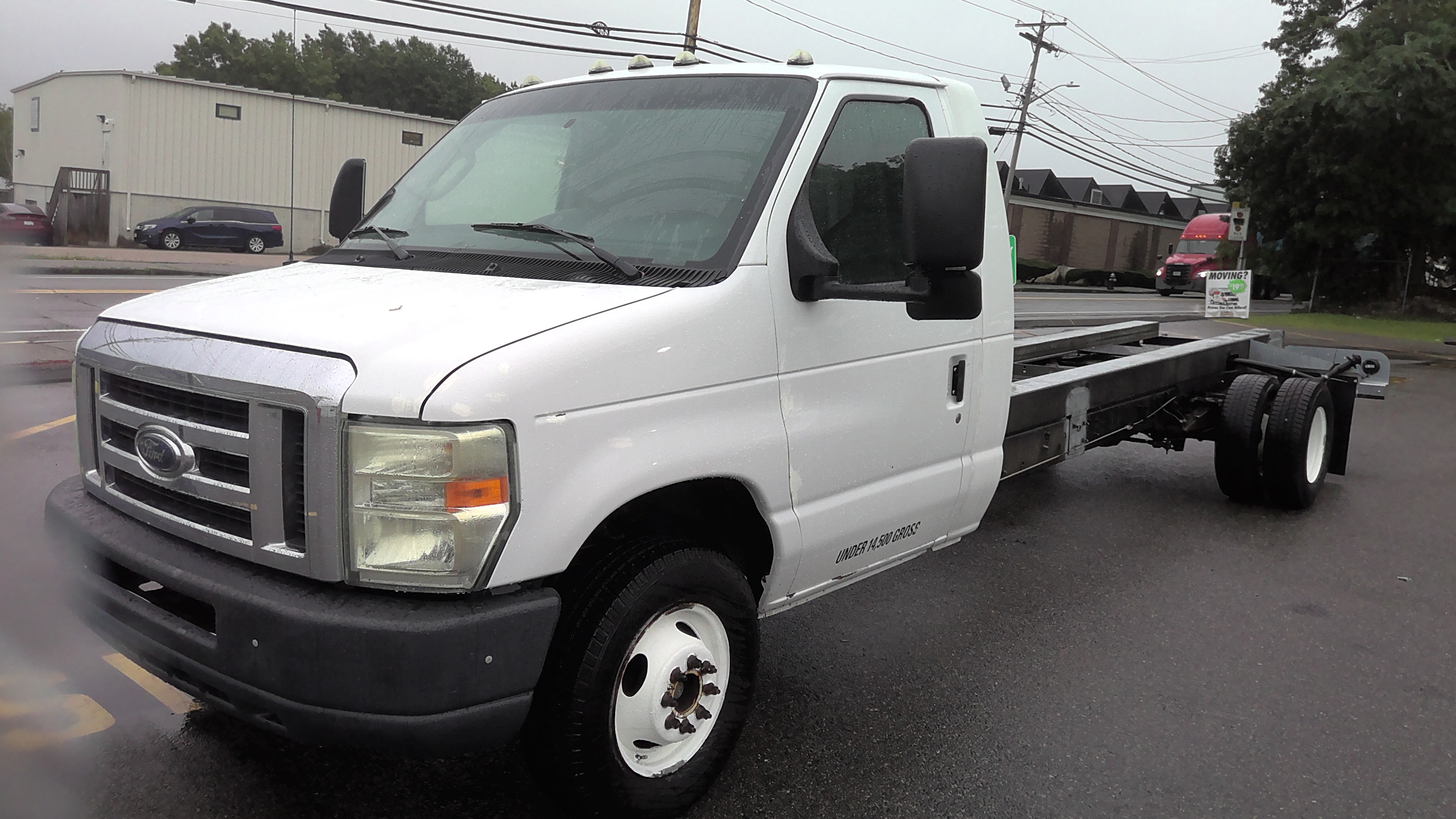 Used 2012 20 ' Cab and Chassis for sale