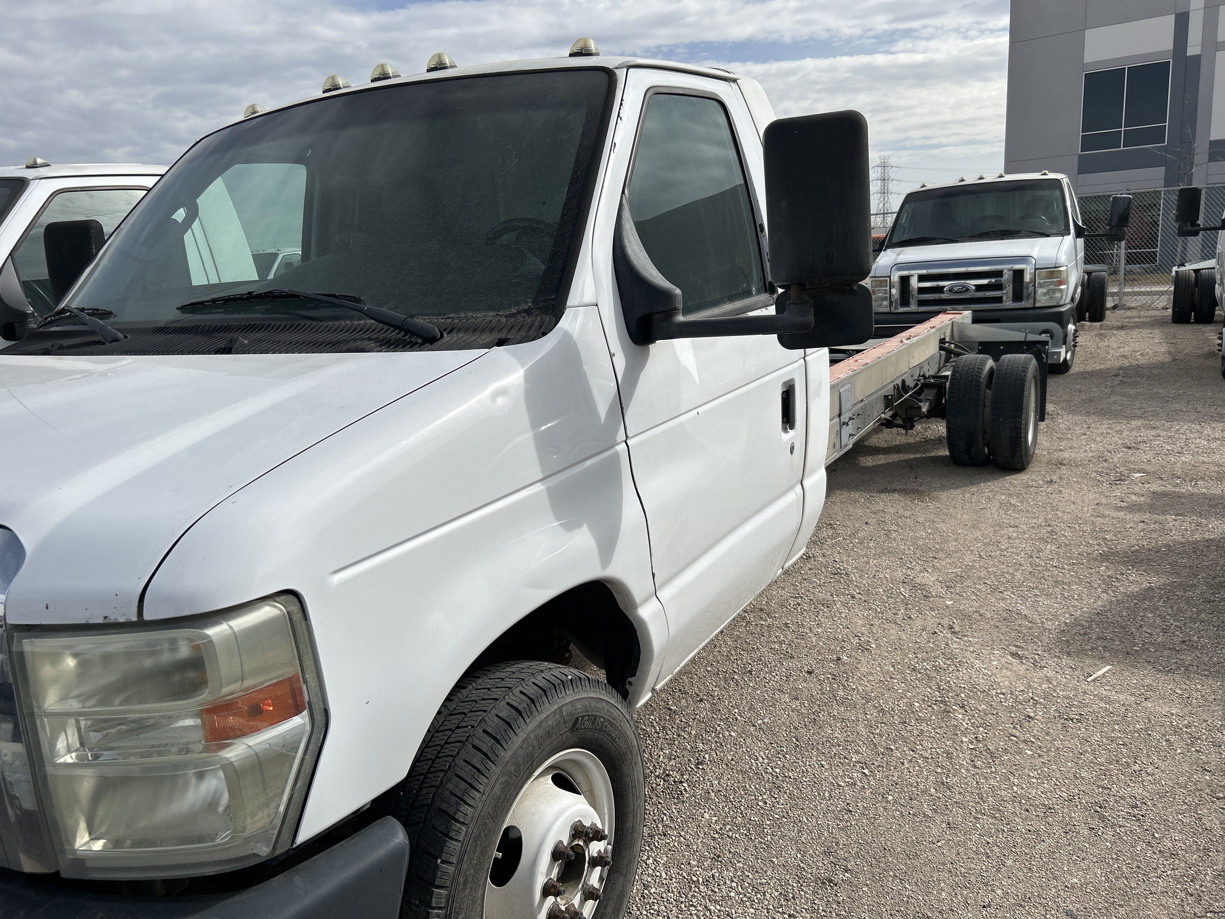 Used 2011 20 ' Cab and Chassis for sale