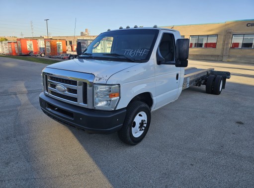 Used 2014 20 ' Cab and Chassis for sale