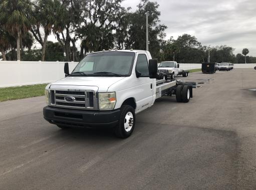 Used 2011 20 ' Cab and Chassis for sale