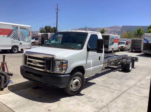 Used 2012 20 ' Cab and Chassis for sale