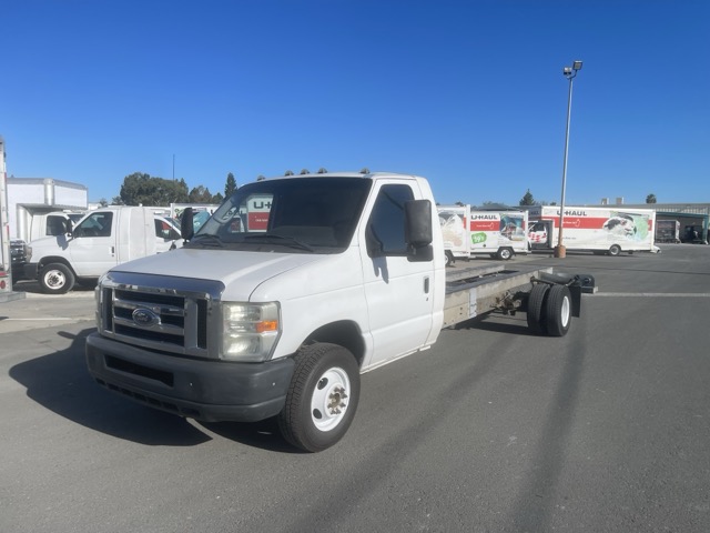 Used 2011 20 ' Cab and Chassis for sale