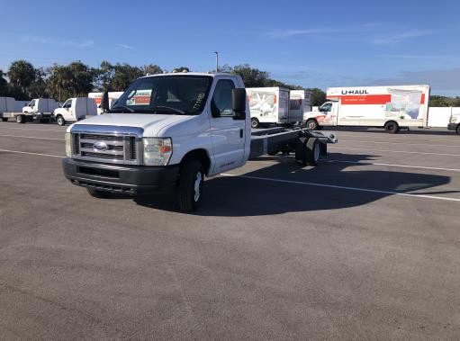 Used 2011 20 ' Cab and Chassis for sale