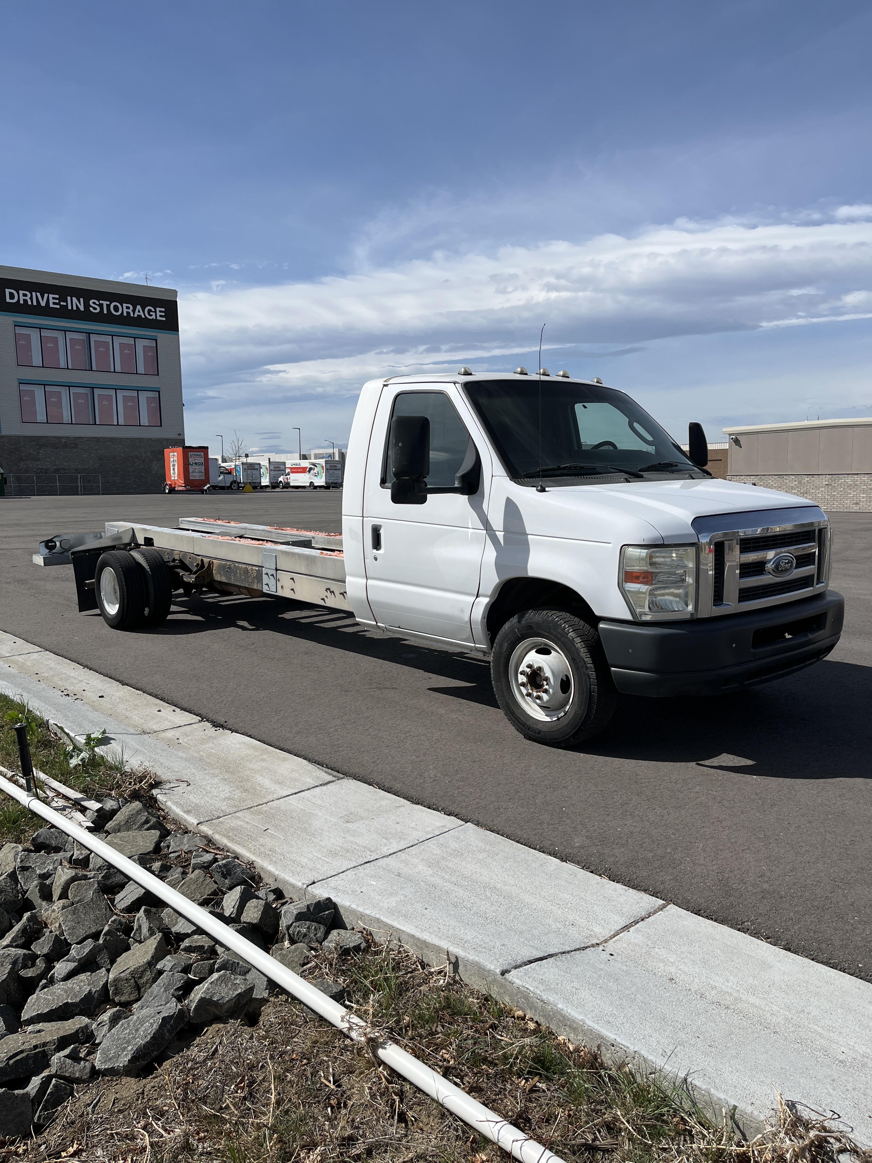 Used 2011 20 ' Cab and Chassis for sale