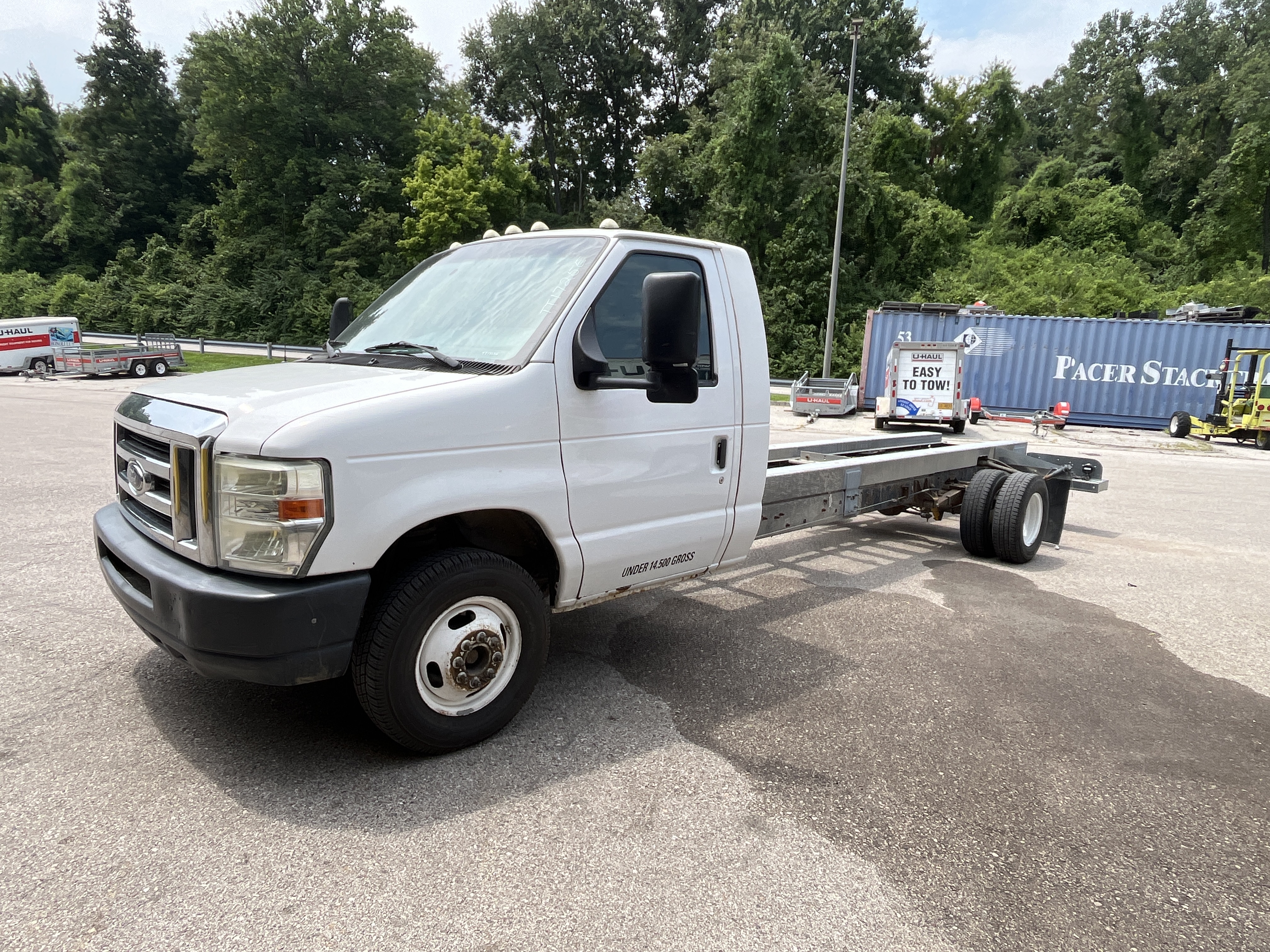 Used 2012 20 ' Cab and Chassis for sale