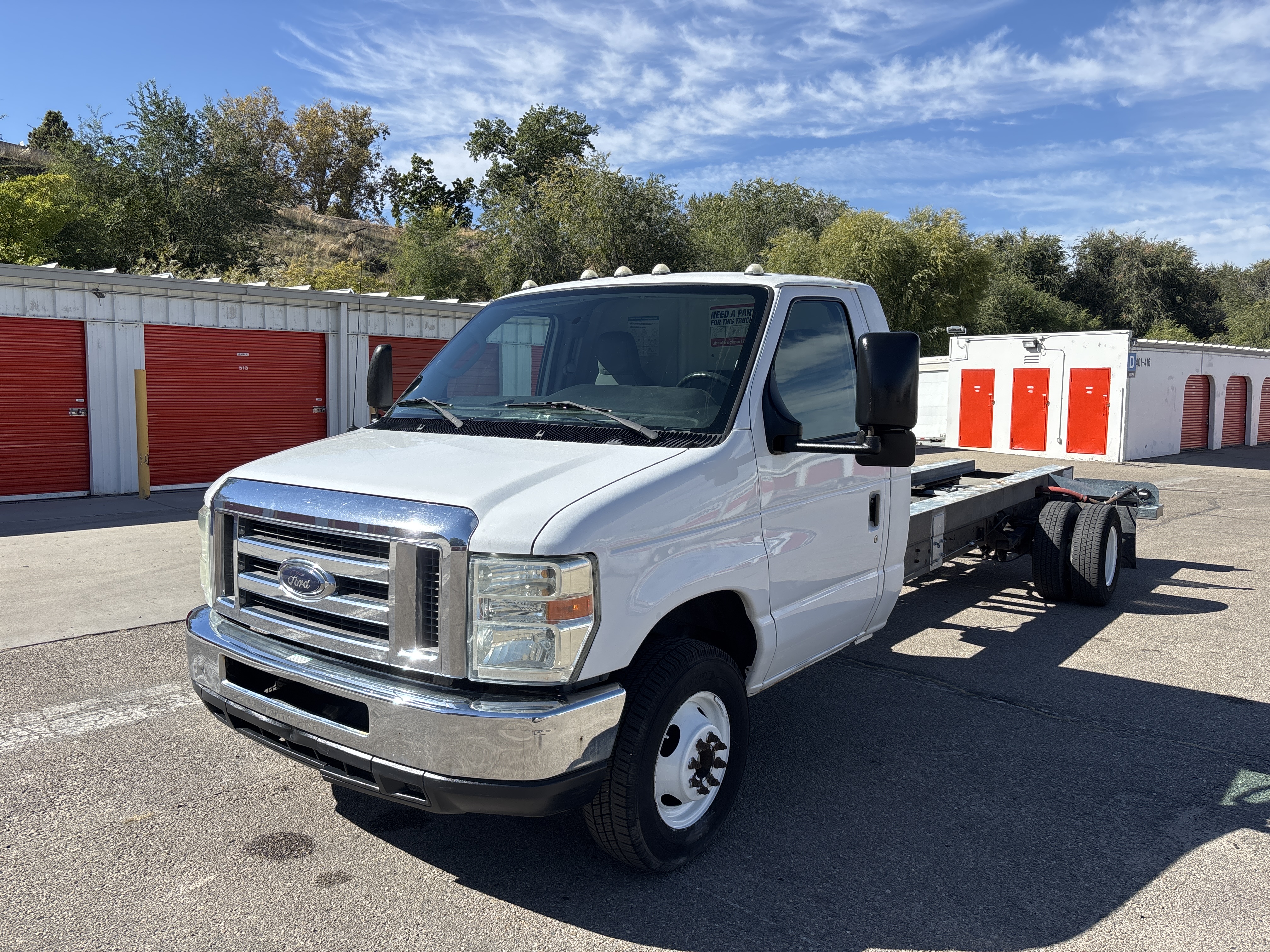 Used 2011 20 ' Cab and Chassis for sale