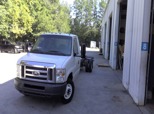 Used 2012 20 ' Cab and Chassis for sale