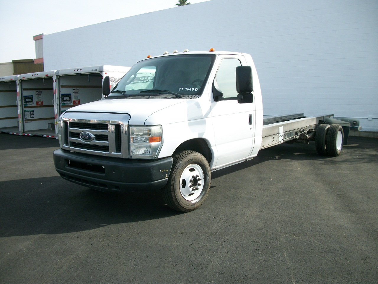 Used 2011 20 ' Cab and Chassis for sale
