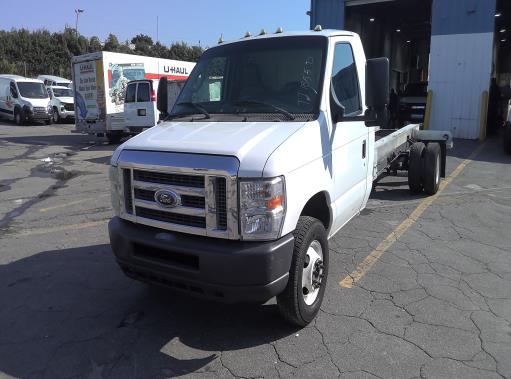 Used 2011 20 ' Cab and Chassis for sale