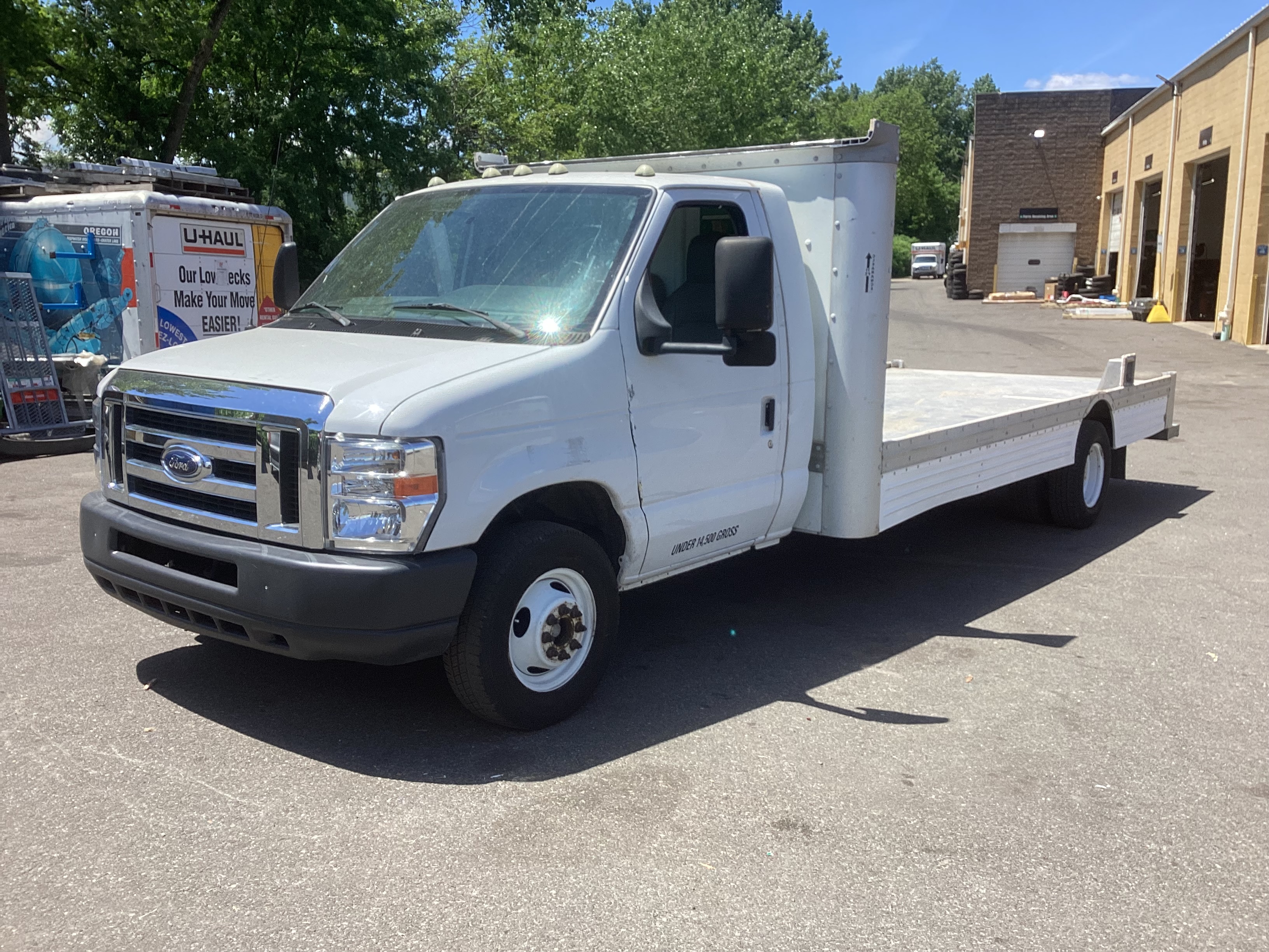 Used 2012 20 ' Cab and Chassis for sale