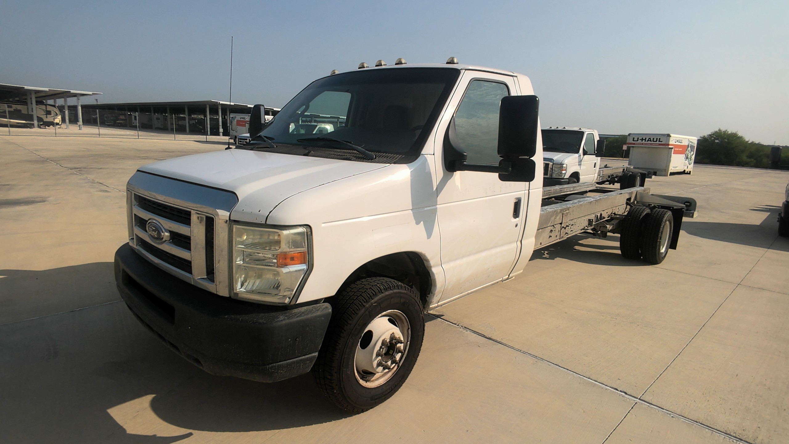 Used 2012 20 ' Cab and Chassis for sale