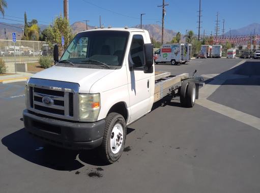 Used 2011 20 ' Cab and Chassis for sale