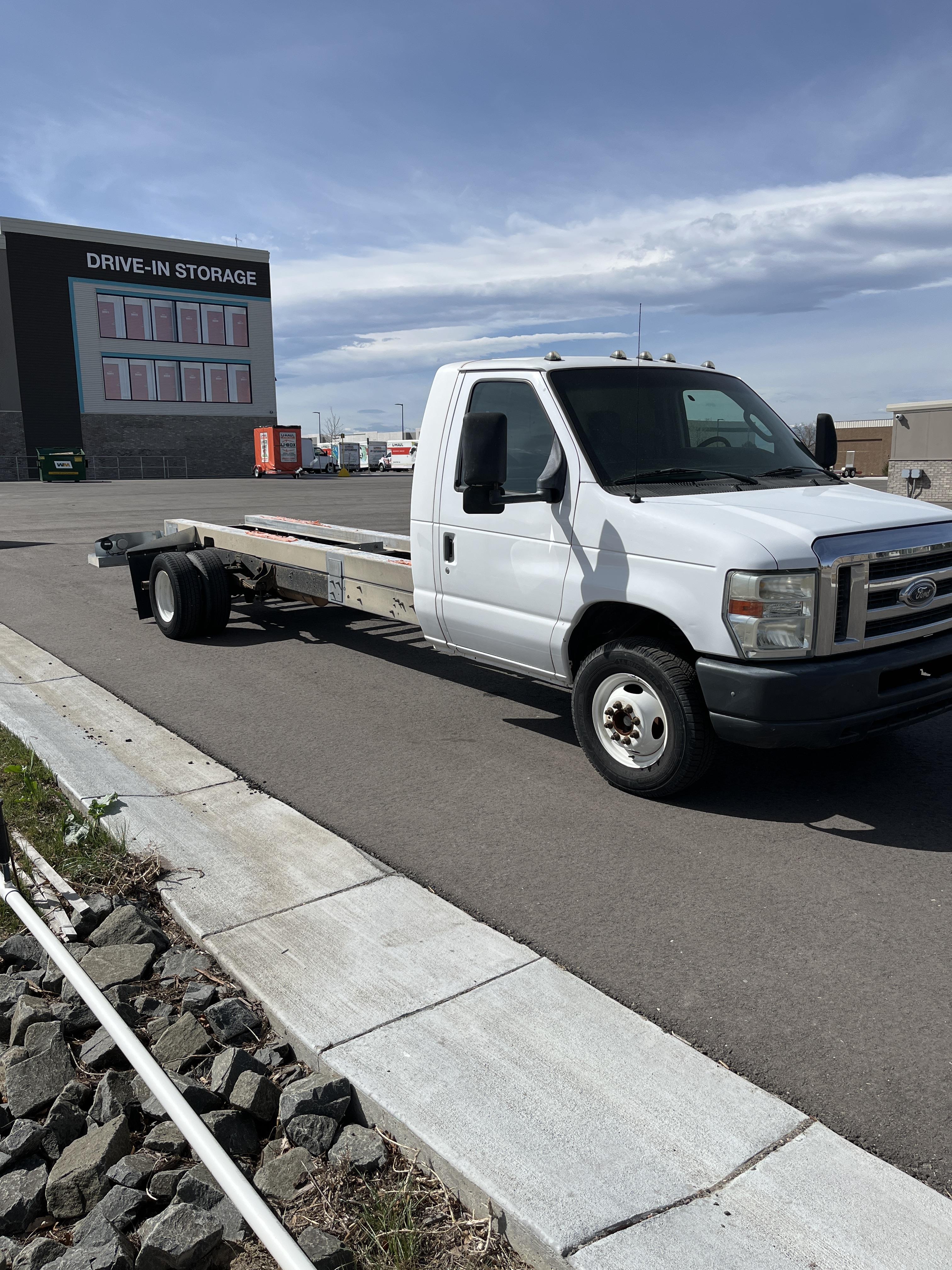 Used 2011 20 ' Cab and Chassis for sale