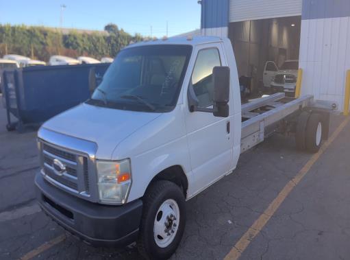 Used 2011 20 ' Cab and Chassis for sale