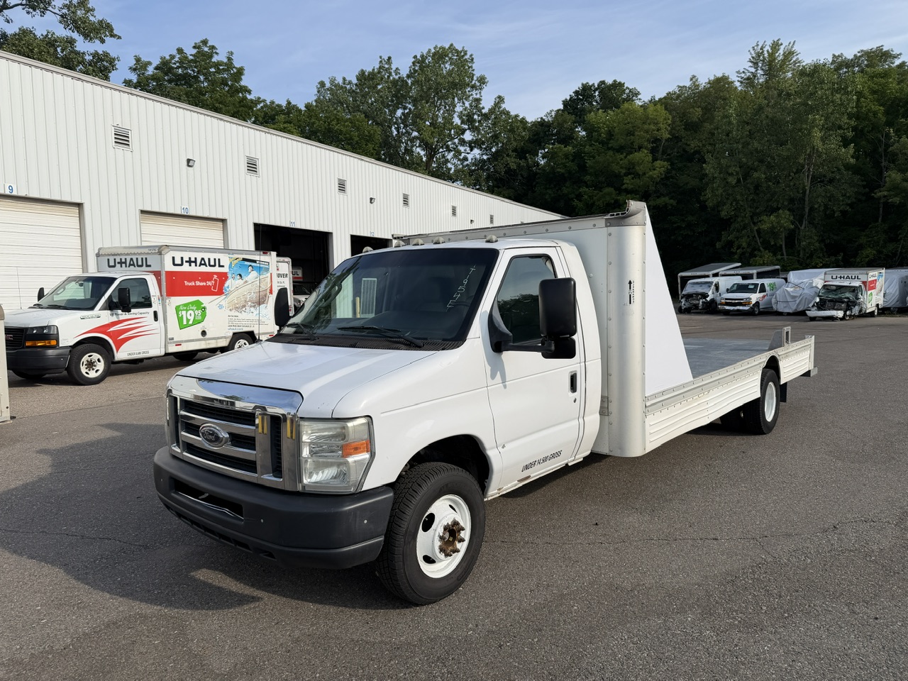 Used 2012 20 ' Cab and Chassis for sale