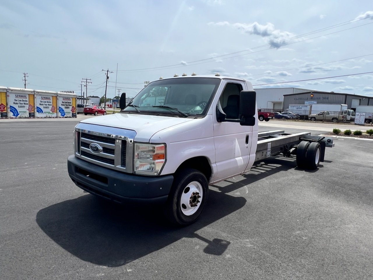 Used 2011 20 ' Cab and Chassis for sale