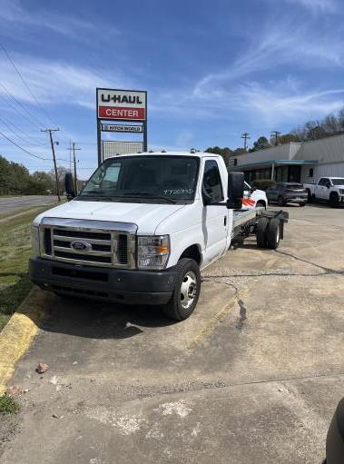 Used 2011 20 ' Cab and Chassis for sale