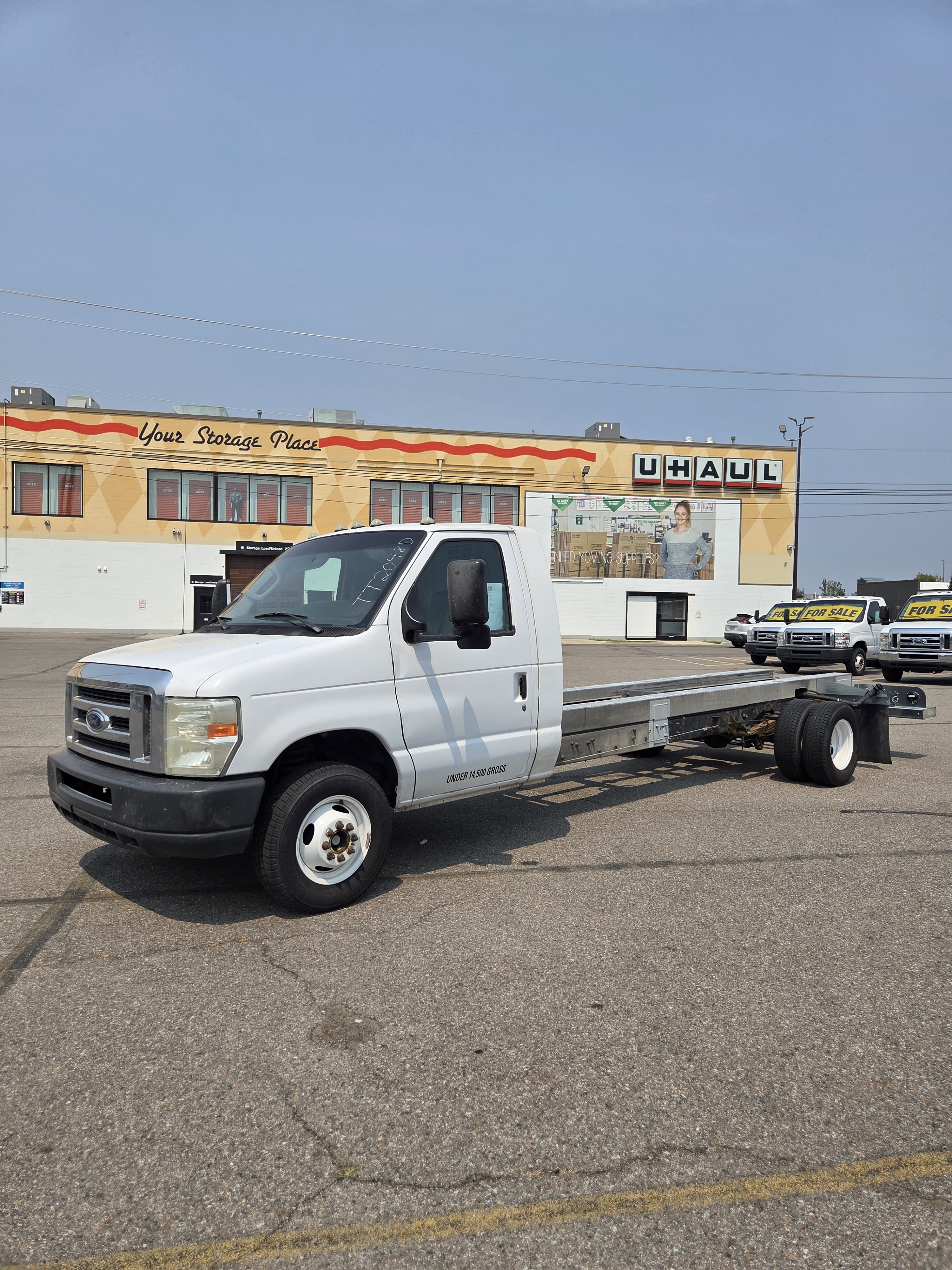 Used 2011 20 ' Cab and Chassis for sale