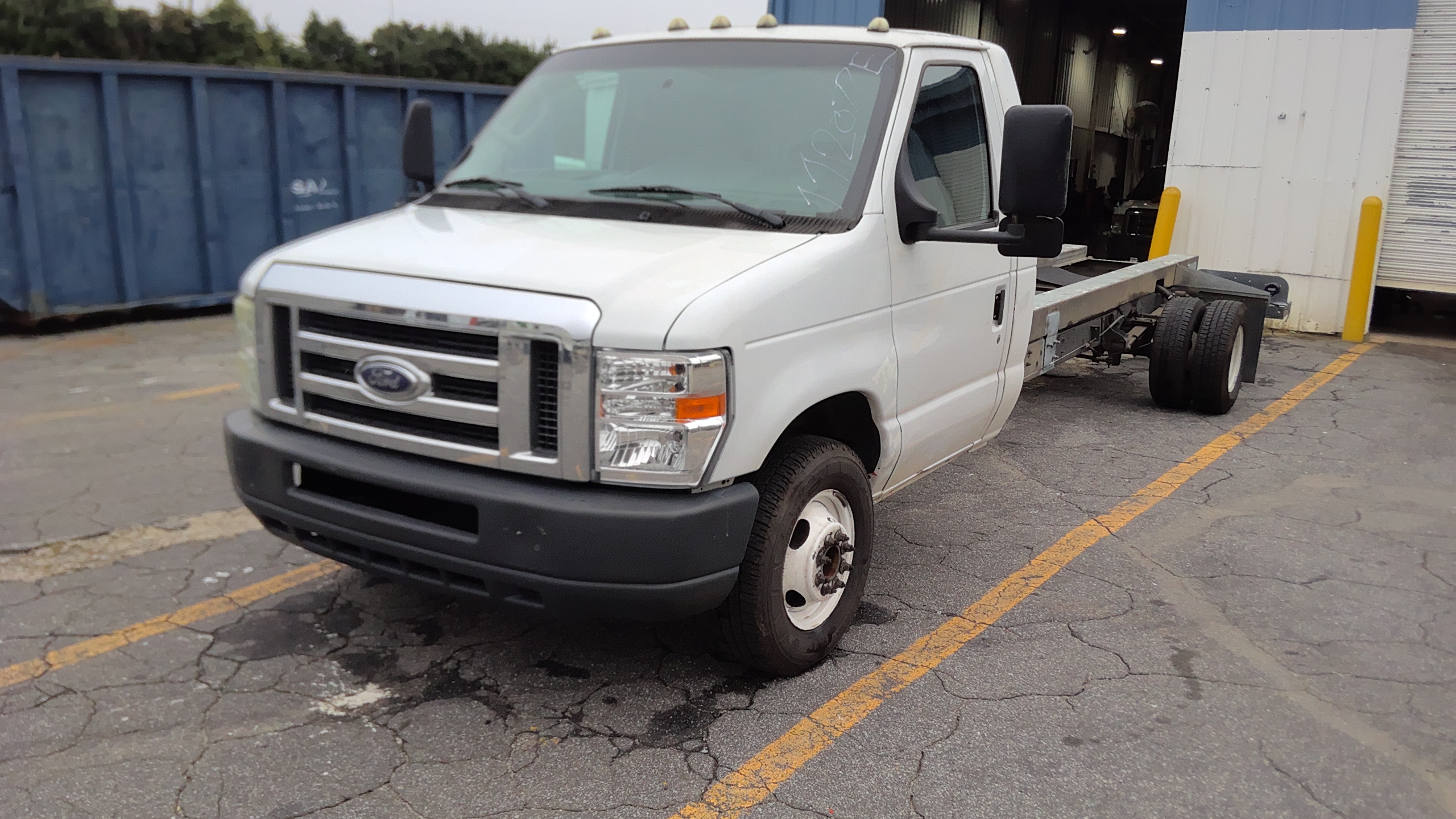 Used 2012 20 ' Cab and Chassis for sale