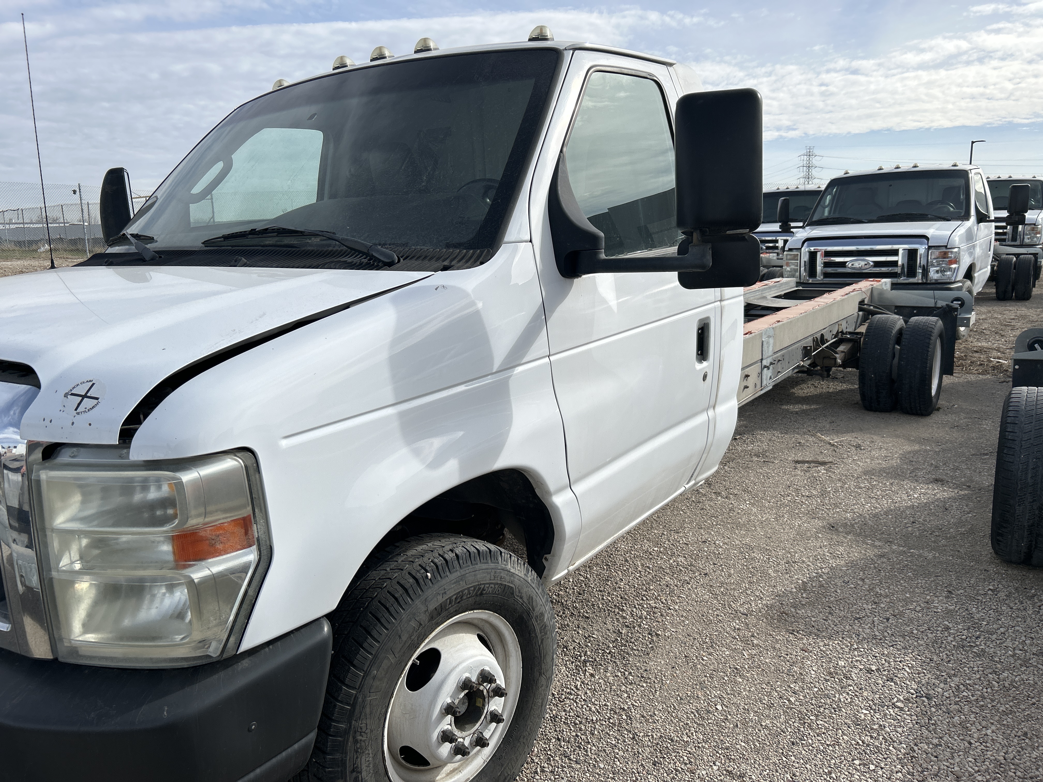 Used 2011 20 ' Cab and Chassis for sale