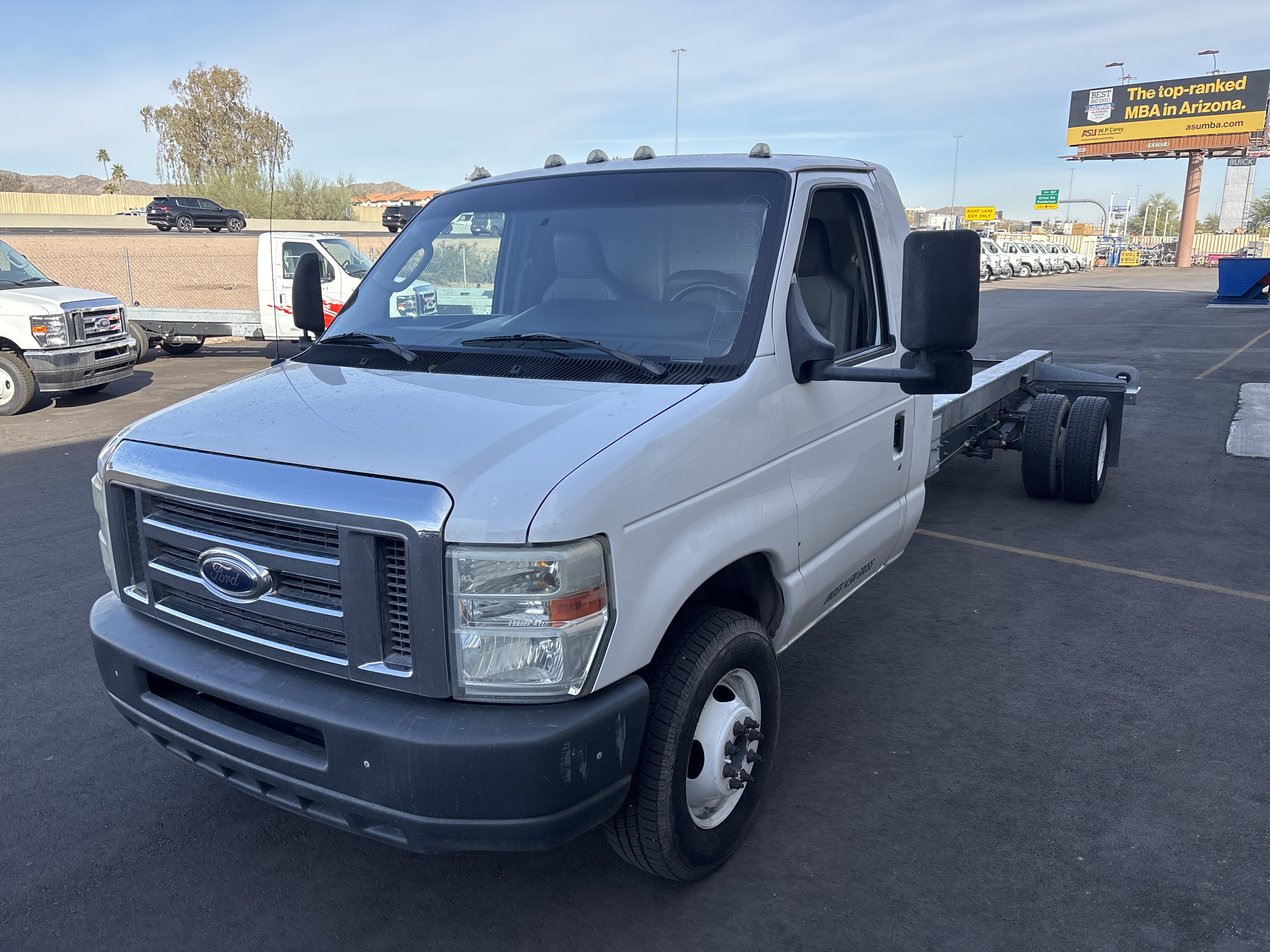 Used 2011 20 ' Cab and Chassis for sale