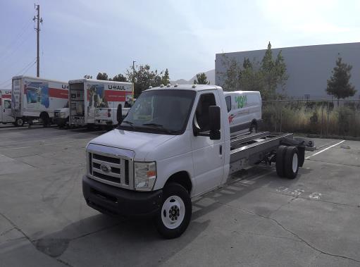Used 2011 20 ' Cab and Chassis for sale