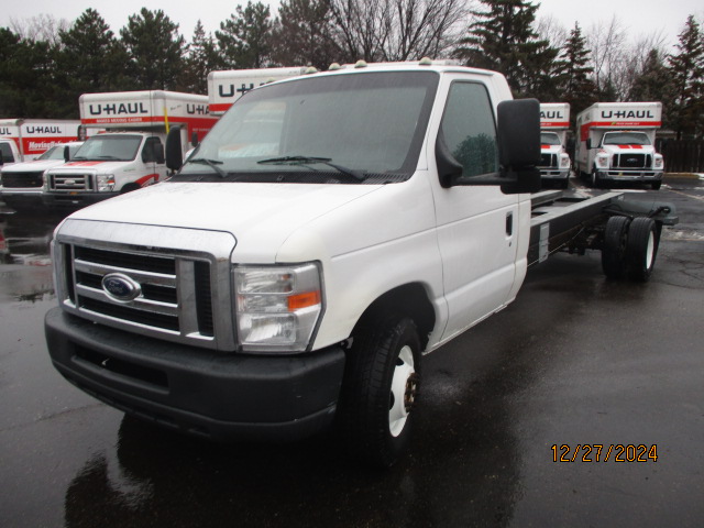 Used 2011 20 ' Cab and Chassis for sale