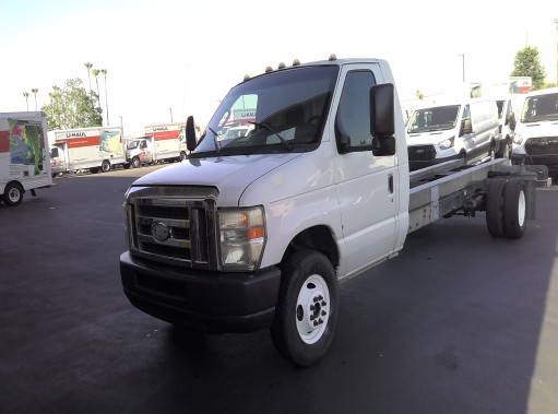 Used 2012 20 ' Cab and Chassis for sale