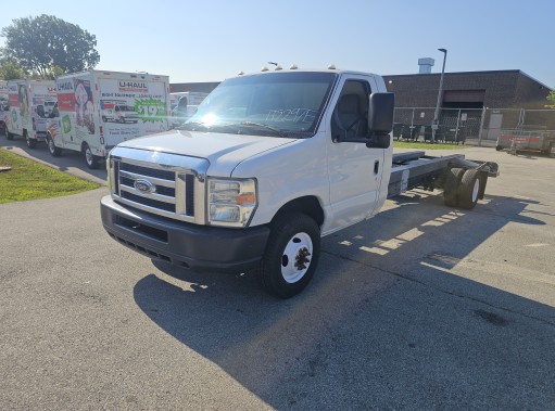 Used 2012 20 ' Cab and Chassis for sale