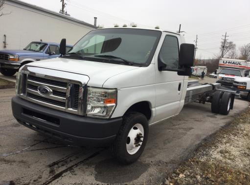 Used 2011 20 ' Cab and Chassis for sale