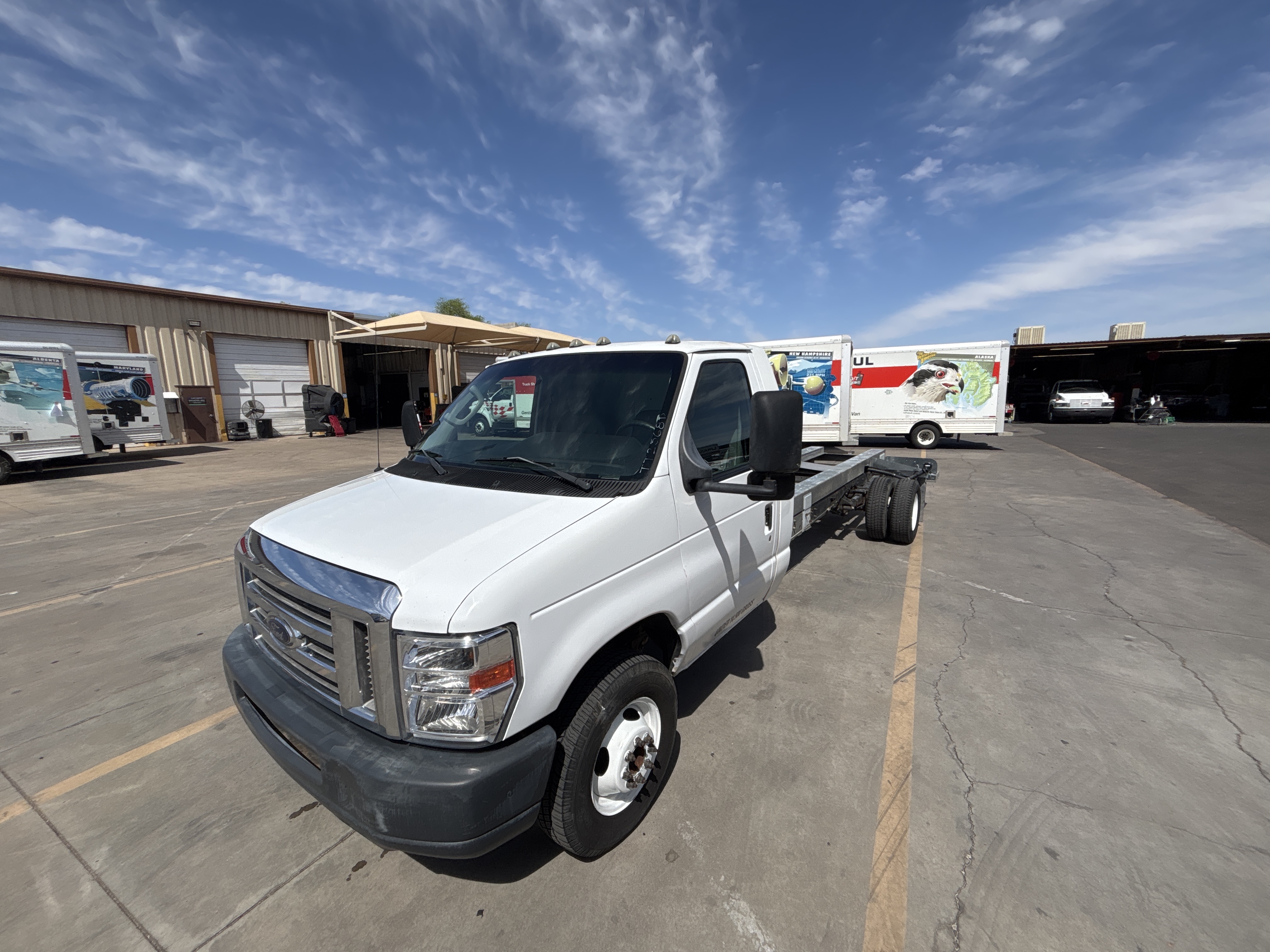 Used 2011 20 ' Cab and Chassis for sale