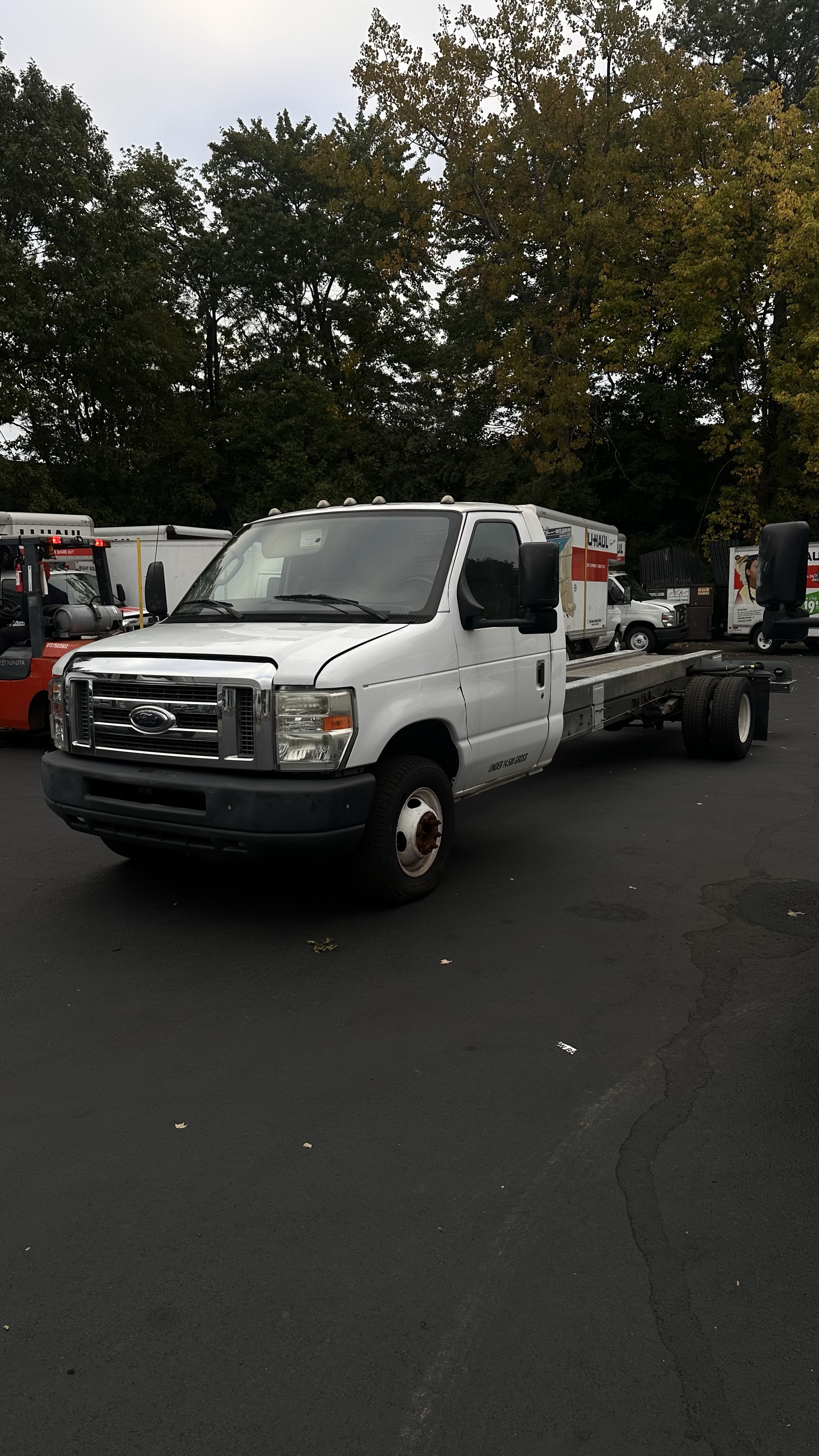 Used 2011 20 ' Cab and Chassis for sale