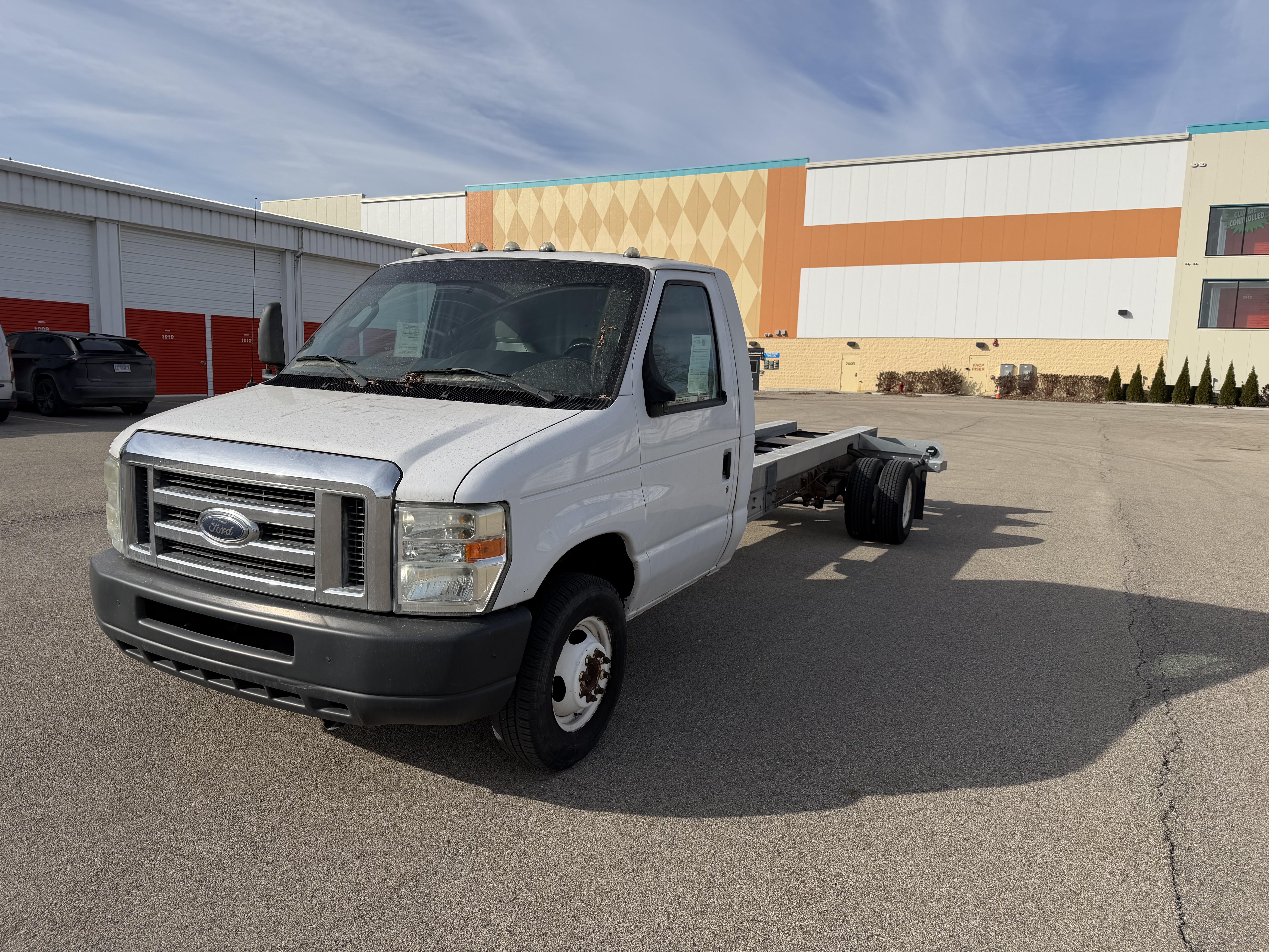 Used 2011 20 ' Cab and Chassis for sale