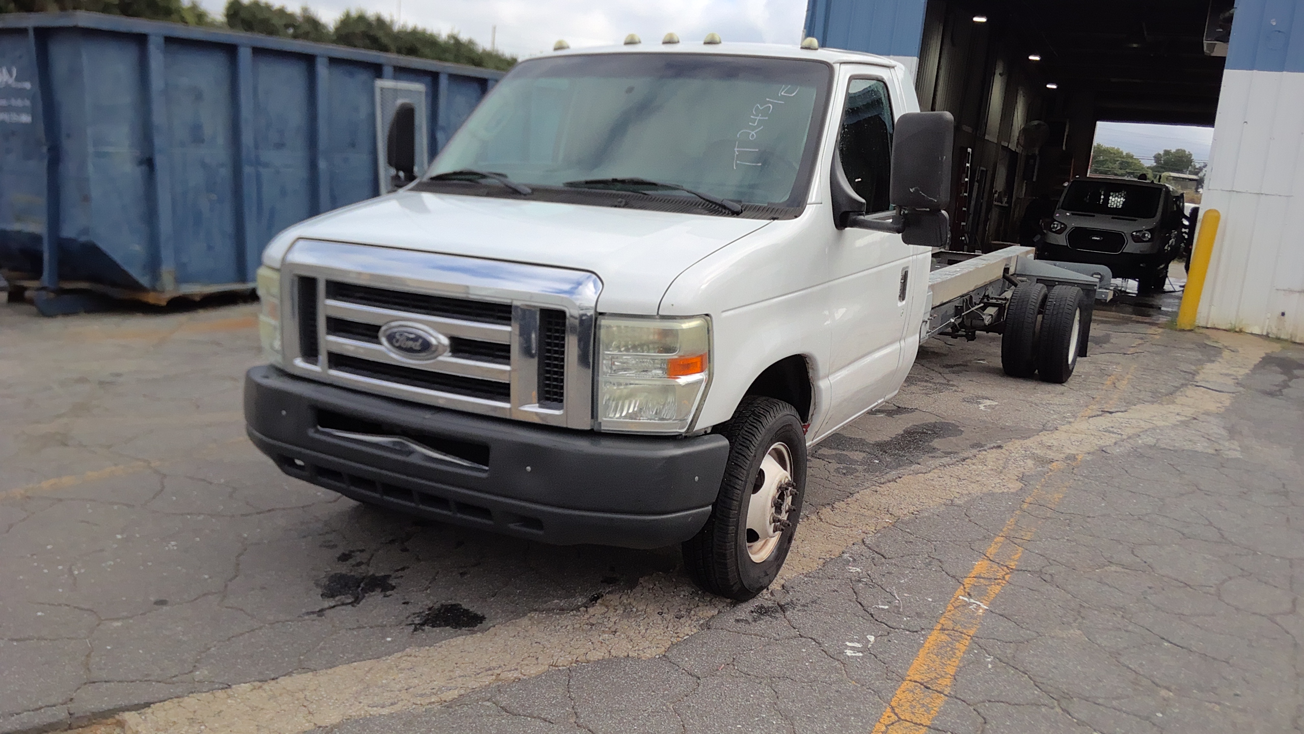 Used 2012 20 ' Cab and Chassis for sale
