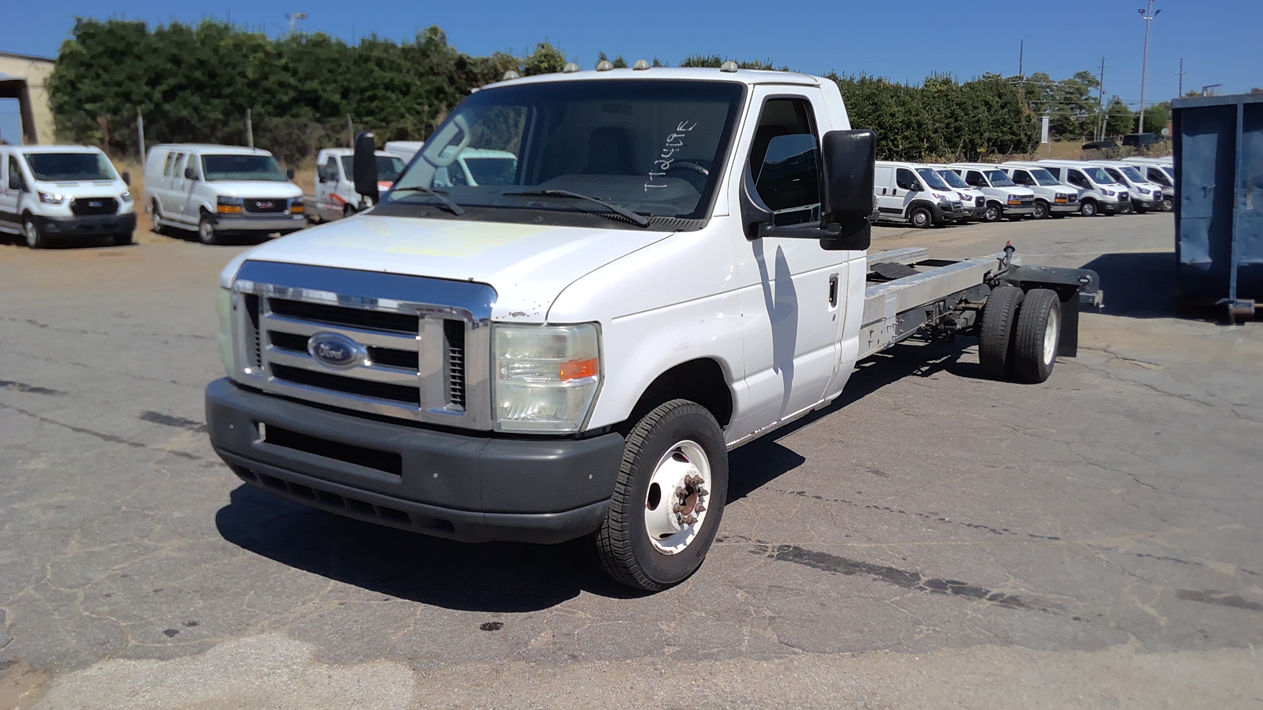Used 2012 20 ' Cab and Chassis for sale